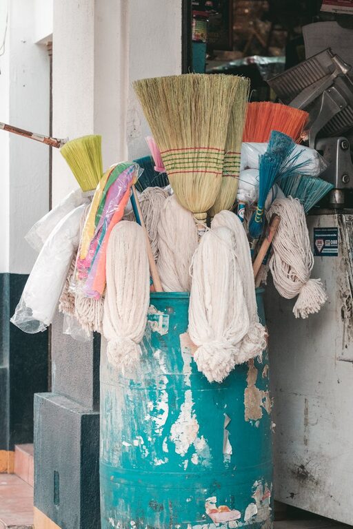 8 Effective Ways to Make Chores More Manageable and Enjoyable